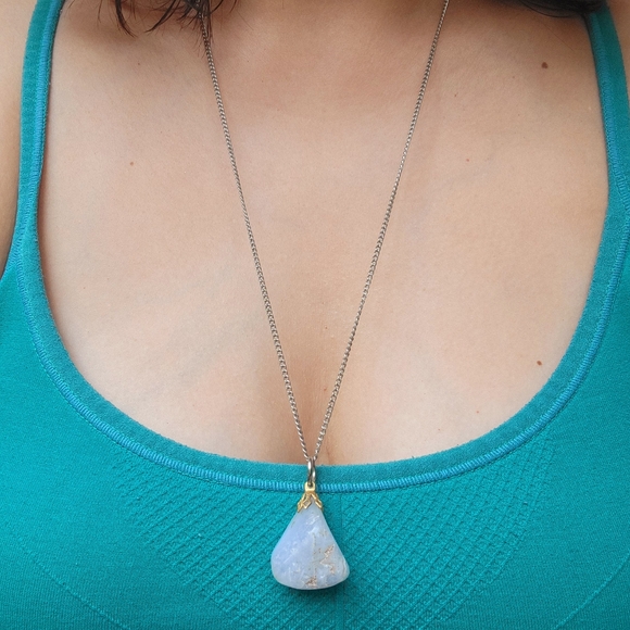 Vintage Stone Necklace - Picture 5 of 7